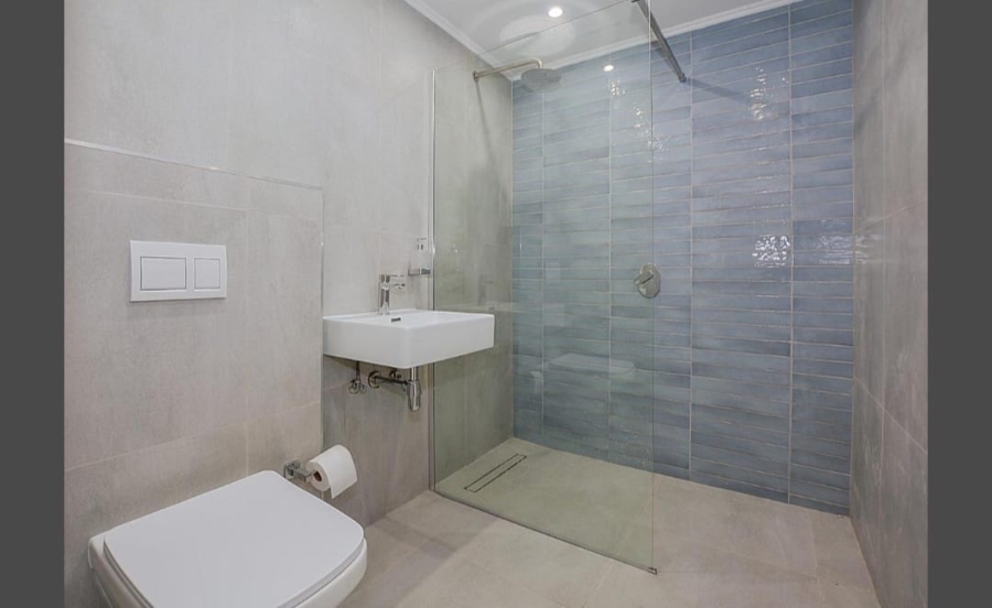 To Let 2 Bedroom Property for Rent in Beachfront Western Cape